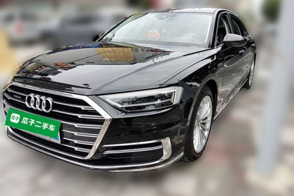 Audi A8 · 2021 год
