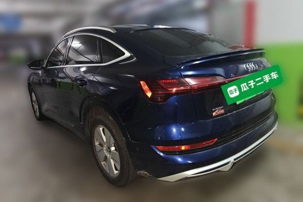 Audi e-tron 2021, 53000 км, за 22320 USD