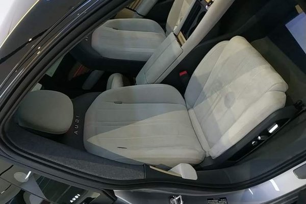 Audi E5 Sportback 2026, 4800 км, за 41742 USD - фото 19