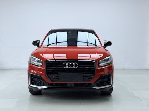 Audi Q2L 2018, 61100 км, за 11927 USD