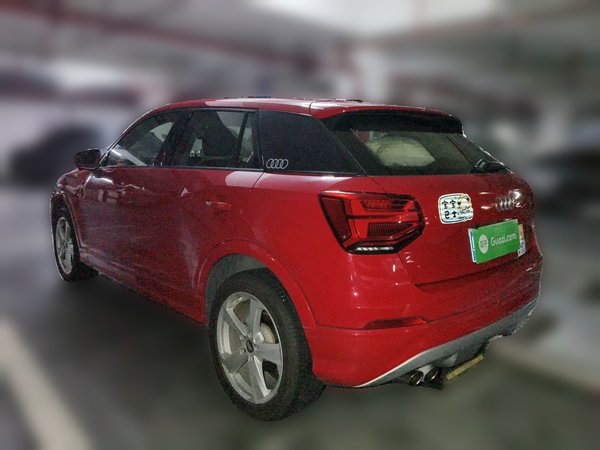 Audi Q2L 2018, 73200 км, за 9592 USD