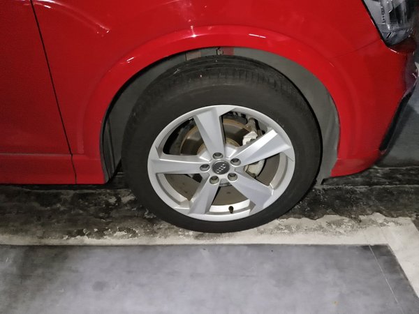 Audi Q2L 2018, 73200 км, за 9592 USD - фото 8