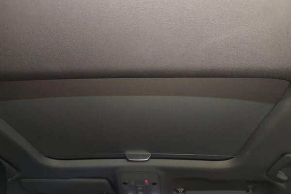 Audi Q2L 2018, 37400 км, за 9889 USD - фото 18