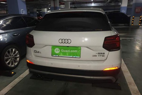 Audi Q2L 2018, 37400 км, за 9889 USD