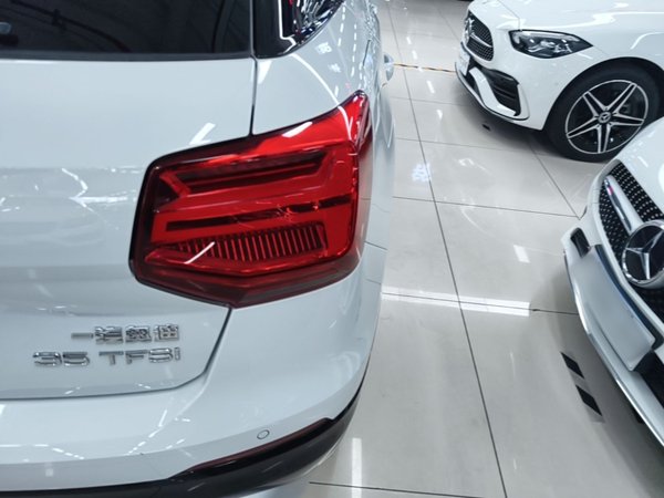 Audi Q2L 2018, 73000 км, за 11961 USD - фото 7