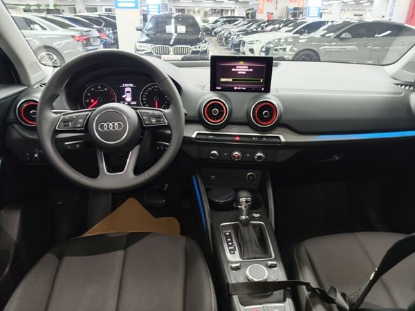 Audi Q2L 2018, 73000 км, за 11961 USD - фото 13