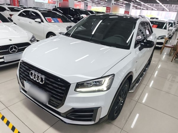 Audi Q2L · 2018 год
