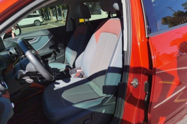 Audi Q2L 2018, 23900 км, за 11917 USD - фото 17