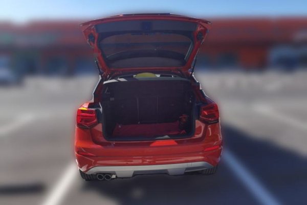 Audi Q2L 2018, 23900 км, за 11917 USD - фото 14