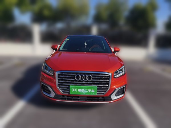 Audi Q2L 2018, 23900 км, за 12335 USD