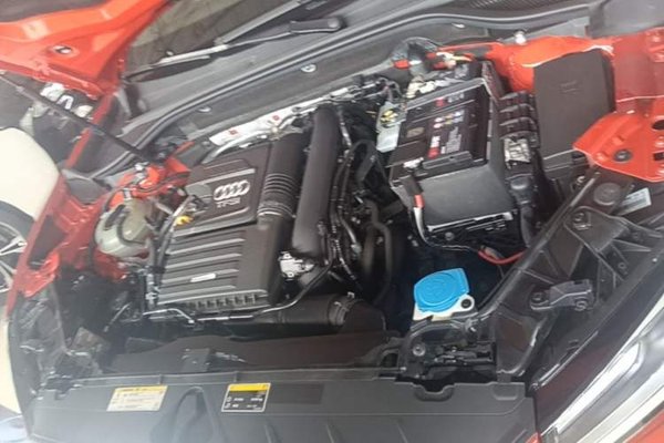 Audi Q2L 2020, 83900 км, за 12556 USD - фото 24