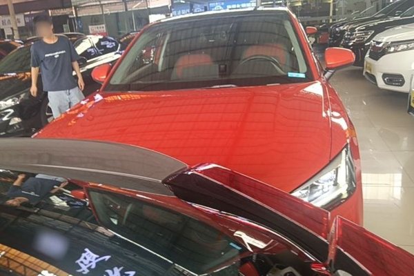 Audi Q2L 2020, 83900 км, за 12556 USD