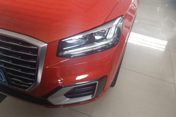 Audi Q2L 2020, 83900 км, за 12556 USD