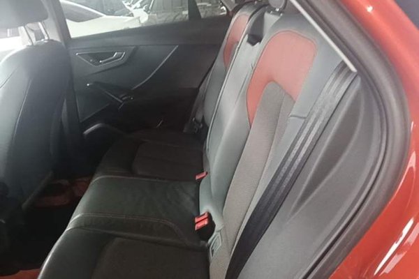 Audi Q2L 2020, 83900 км, за 12556 USD - фото 20