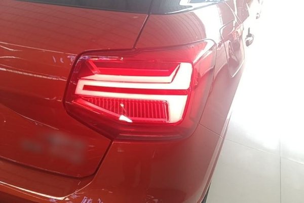 Audi Q2L 2020, 83900 км, за 12556 USD - фото 9