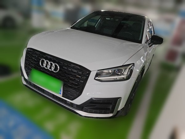 Audi Q2L · 2020 год
