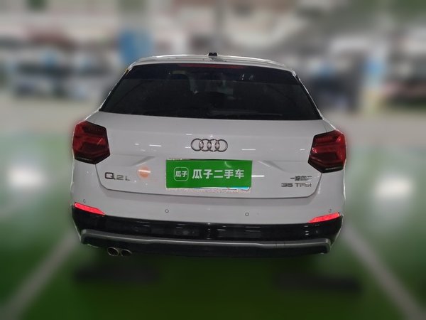 Audi Q2L 2020, 64300 км, за 10654 USD