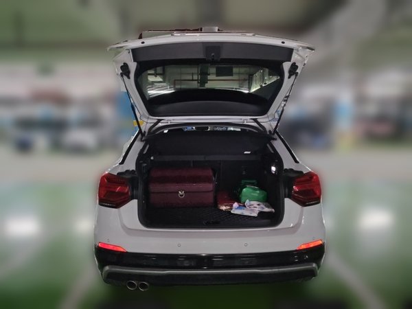 Audi Q2L 2020, 64300 км, за 10654 USD - фото 20