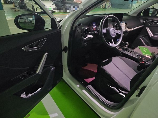 Audi Q2L 2020, 64300 км, за 10654 USD - фото 17