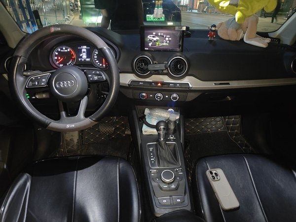 Audi Q2L 2021, 47800 км, за 11056 USD - фото 10