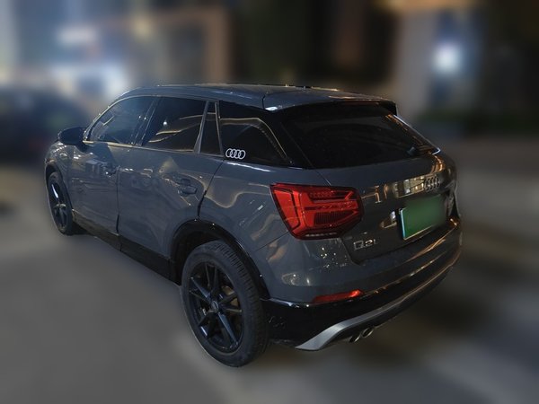 Audi Q2L 2021, 47800 км, за 11056 USD