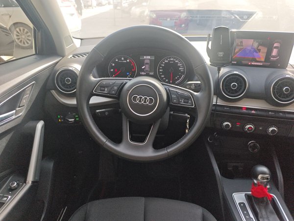Audi Q2L 2021, 56400 км, за 14665 USD - фото 12