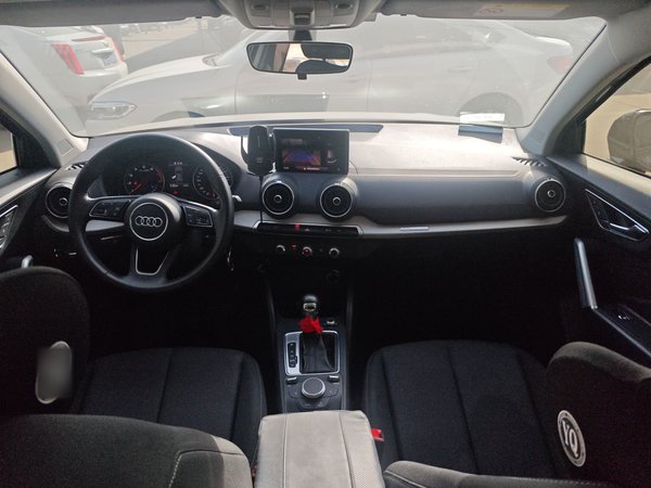 Audi Q2L 2021, 56400 км, за 14665 USD - фото 20