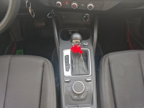 Audi Q2L 2021, 56400 км, за 14665 USD - фото 15