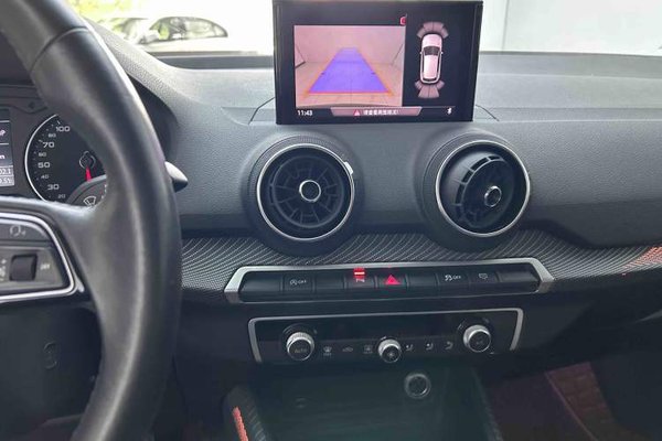 Audi Q2L 2021, 66700 км, за 14104 USD - фото 23