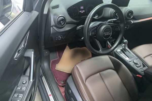 Audi Q2L 2021, 66700 км, за 14104 USD - фото 26