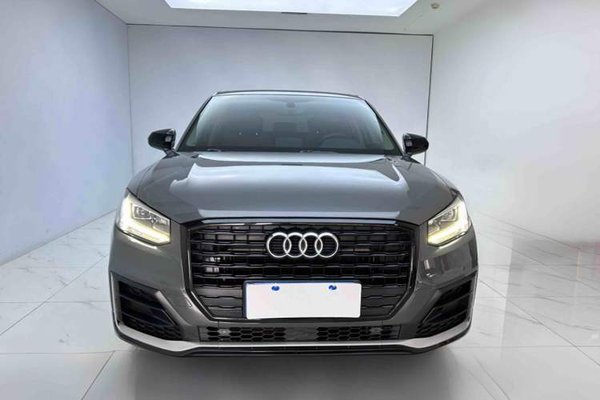 Audi Q2L 2021, 66700 км, за 14104 USD - фото 12