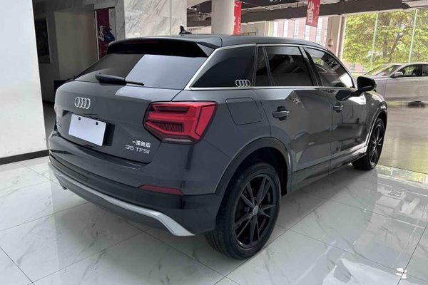 Audi Q2L 2021, 66700 км, за 14104 USD - фото 17