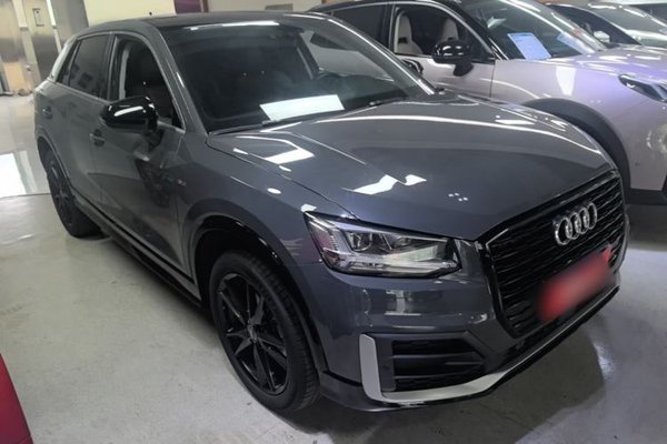 Audi Q2L 2021, 66700 км, за 14104 USD