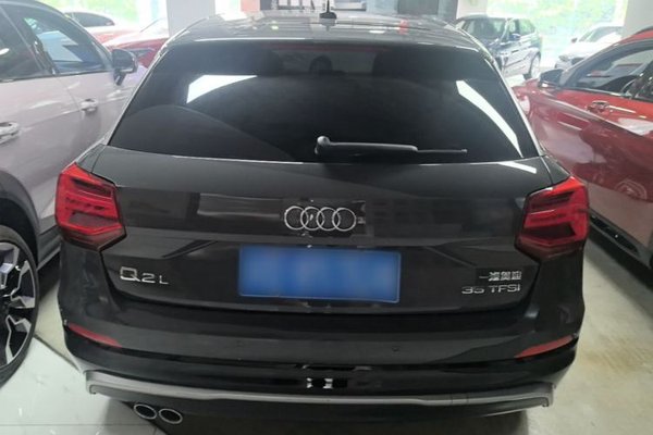 Audi Q2L 2021, 66700 км, за 14104 USD