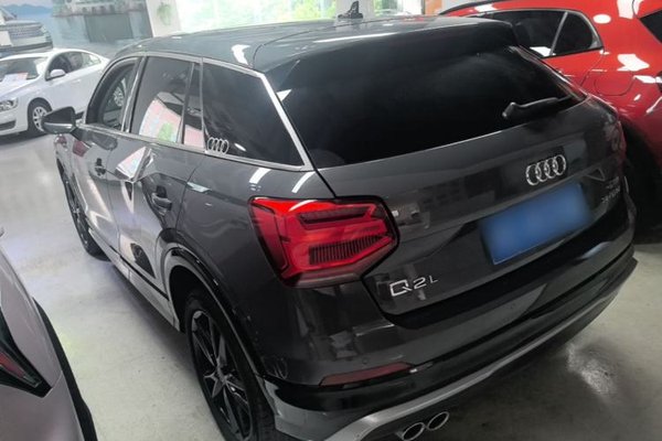 Audi Q2L 2021, 66700 км, за 14104 USD