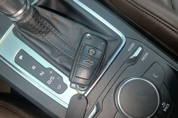 Audi Q2L 2021, 66700 км, за 14104 USD - фото 19