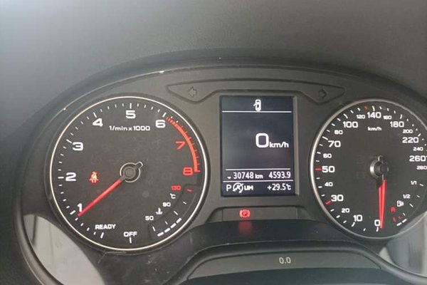 Audi Q2L 2021, 30700 км, за 12932 USD - фото 24
