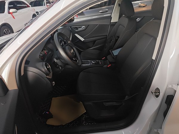 Audi Q2L 2021, 63900 км, за 13781 USD - фото 14