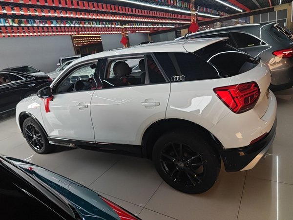 Audi Q2L 2021, 63900 км, за 13781 USD