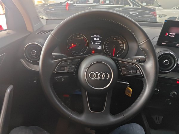 Audi Q2L 2021, 63900 км, за 13781 USD - фото 10