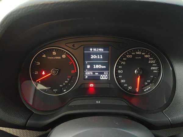 Audi Q2L 2021, 63900 км, за 13781 USD - фото 11