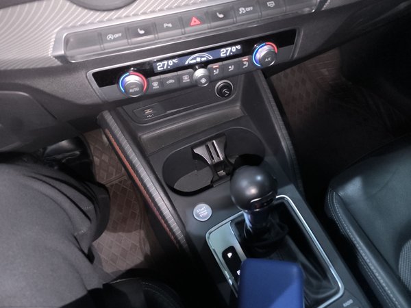 Audi Q2L 2021, 72200 км, за 13456 USD - фото 13