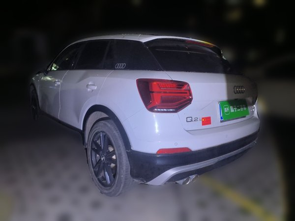 Audi Q2L 2021, 98300 км, за 17663 USD