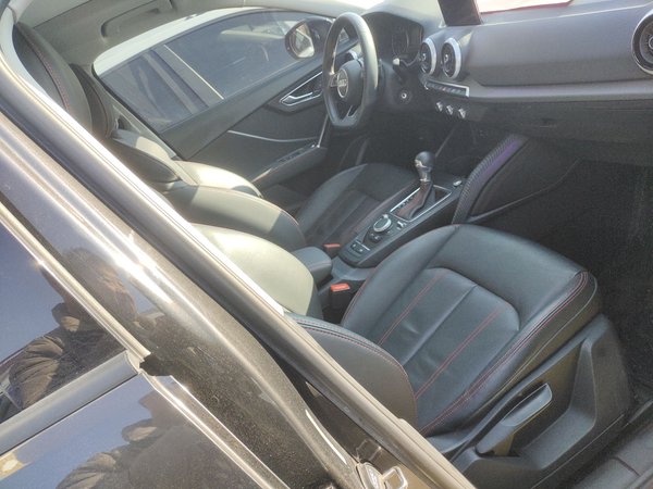 Audi Q2L 2022, 59600 км, за 15504 USD - фото 23