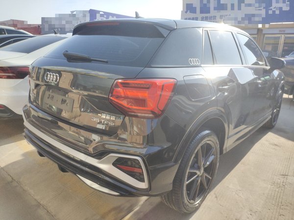 Audi Q2L 2022, 59600 км, за 15504 USD - фото 7