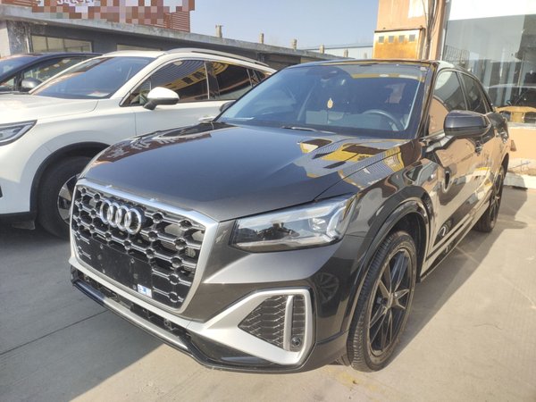 Audi Q2L 2022 35 TFSI Progressive Dynamic Edition