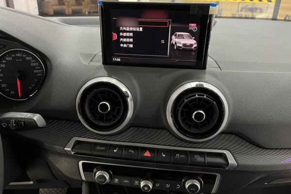 Audi Q2L 2022, 23700 км, за 20484 USD - фото 15