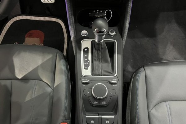 Audi Q2L 2022, 23700 км, за 20484 USD - фото 16