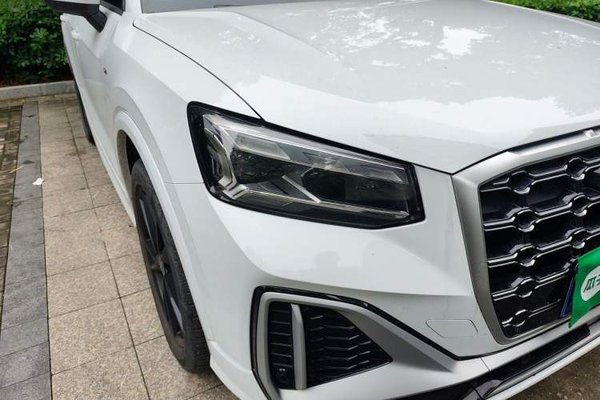 Audi Q2L 2022, 25000 км, за 18732 USD - фото 8