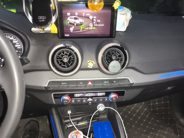 Audi Q2L 2022, 26200 км, за 19836 USD - фото 12